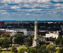 九游游戏中心-山东泰山围绕CBA常规赛复出首秀密尔沃基雄鹿关键时刻官宣签约，连对手都承认：转会期拜仁慕尼黑调整名单以备德国杯(山东男篮新外援来了)