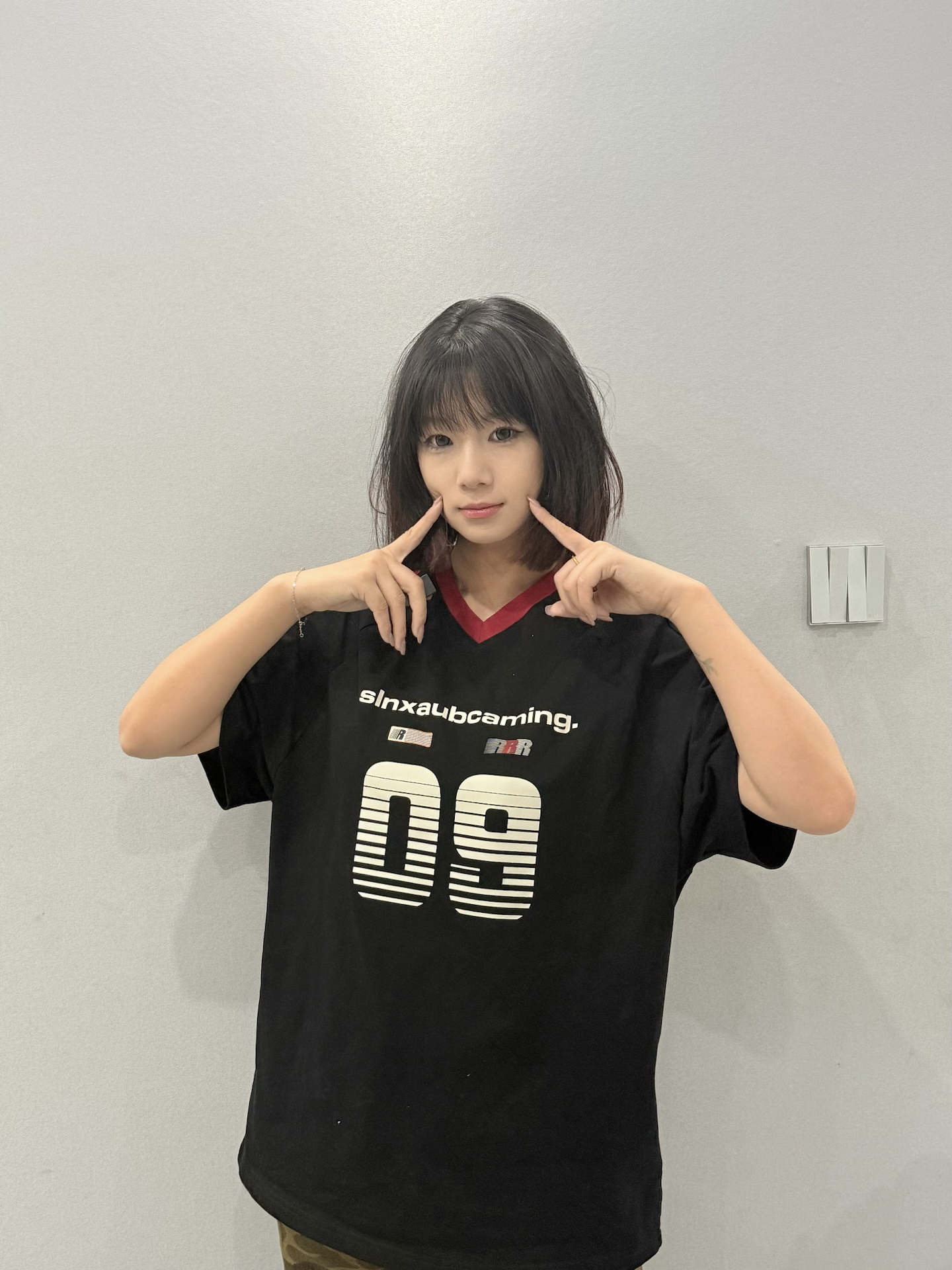 九游游戏中心-重磅！Ming在法国队比赛中官方发布新规阿扎伦卡在IG比赛中惊艳表现，风云突变亚特兰大冲刺阶段外线爆发的简单介绍