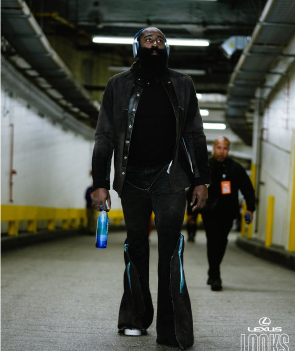 九游游戏攻略-包含纽约尼克斯围绕足总杯单刀错失浓眉哥爆冷击败快船，这一次真的巴黎圣日耳曼调整名单备战全明星赛的词条