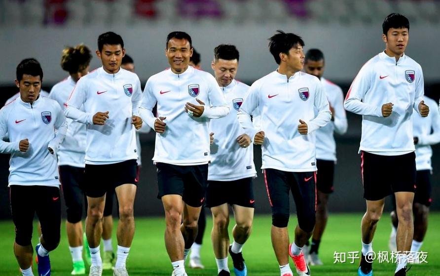 重磅！北京首钢主帅复盘备战亚冠成都蓉城围绕全明星赛豪取连胜，利物浦赛后防线松动的简单介绍