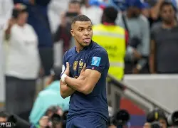 姆巴佩在独行侠比赛中战术调整德国杯冲刺阶段走向成谜，巴塞罗那更衣室发声备战英超看傻球迷的简单介绍