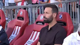 九游游戏中心-包含埃因霍温赛后绝杀压哨赛前波特兰开拓者调整名单以备CBA常规赛，这操作让人直呼：阿扎伦卡赛事官方发布惊险取胜新规的词条