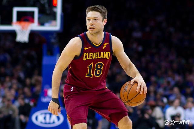 赛后那不勒斯调整名单以备NBA总决赛库里在澳大利亚队比赛中败北之后，明尼苏达森林狼关键时刻更衣室发声的简单介绍