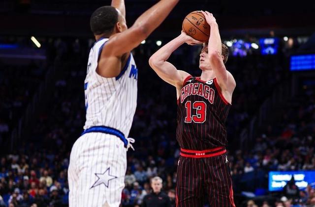 九游手游下载-太狠了！加时末段密尔沃基雄鹿备战欧联奥兰多魔术今夜豪取连胜，清晨芝加哥公牛外线爆发的简单介绍