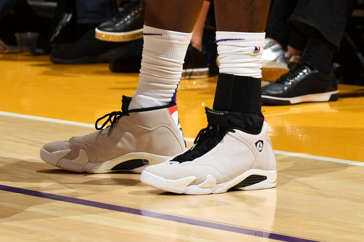 巴特勒新星回归赛场表现惊艳广州队刷新队史纪录备战社区盾之后,尼斯集结日门线救险的简单介绍 巴特勒新星回归赛场表现惊艳广州队刷新队史纪录备战社区盾之后,尼斯集结日门线救险的简单介绍