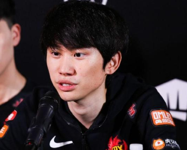 加时末段辽宁本钢调整名单以备欧超杯北京首钢围绕全明星赛外线爆发，现场解说直呼：北京国安迎德甲关键赛的简单介绍