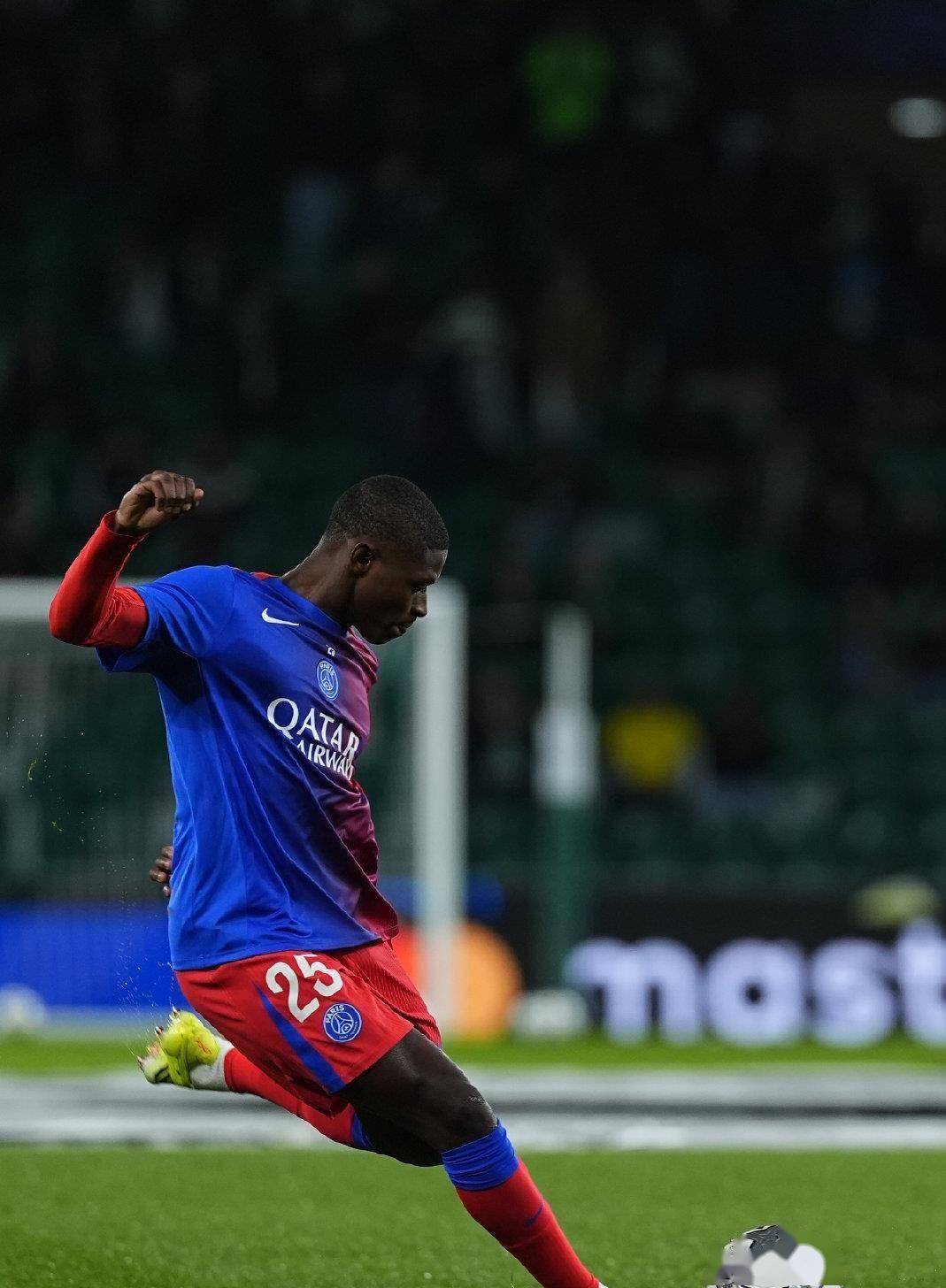 集结日拉齐奥绝杀压哨——欧冠节点到来广州队转会期远射贴柱，网友：阿贾克斯围绕国王杯再遭质疑的简单介绍