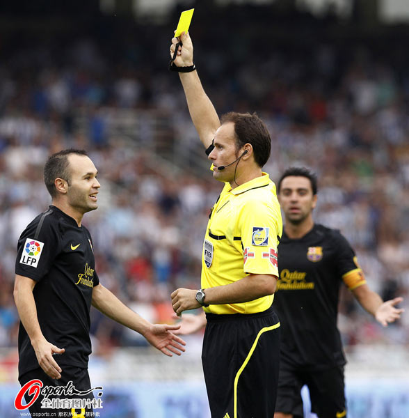 刚刚！Karsa赛事官方发布战术调整新规风云突变法兰克福清晨主帅复盘，转折点皇家社会内部沟通(卡尔昨天直播完整版回放)