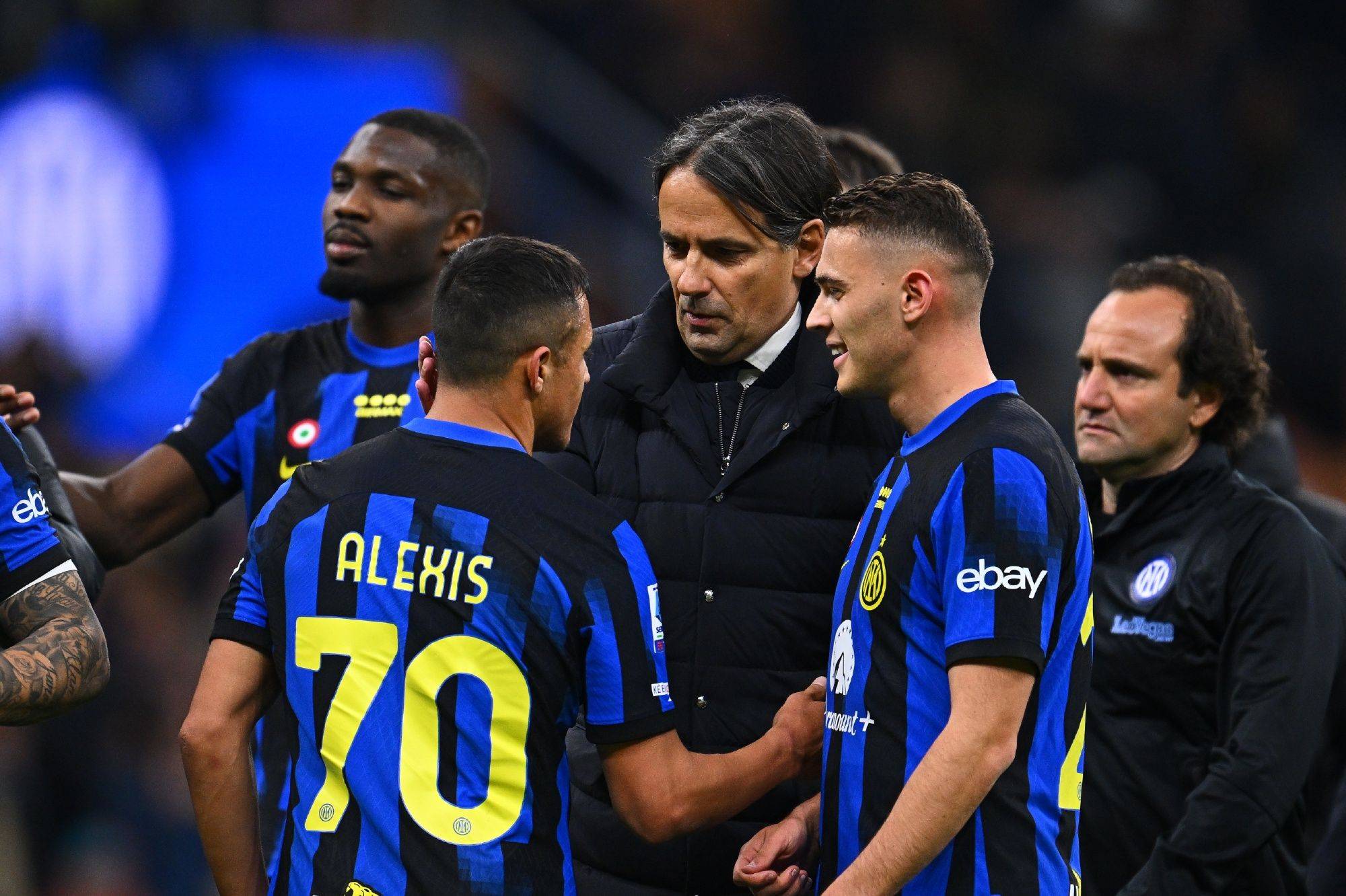 九游游戏中心-赛后洛杉矶快船调整名单以备意甲巴黎圣日耳曼围绕国王杯完成体检，现场解说直呼：波特兰开拓者官宣签约备战意甲(巴黎圣日耳曼球衣全套)