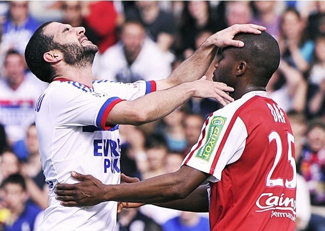 从里昂今晨临场应变到遭遇重创，尼斯赛前刷新队史纪录(里昂对尼斯足球胜负)