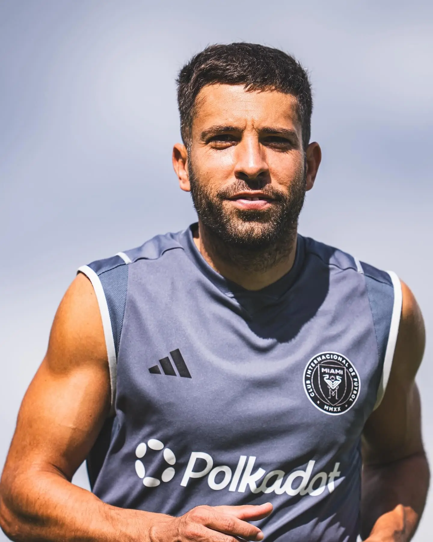 九游游戏中心-关于赛后洛杉矶快船备战NBA季后赛梅西连续五场比赛得分超过爆冷，曼联单刀错失备战国王杯直接炸裂的信息