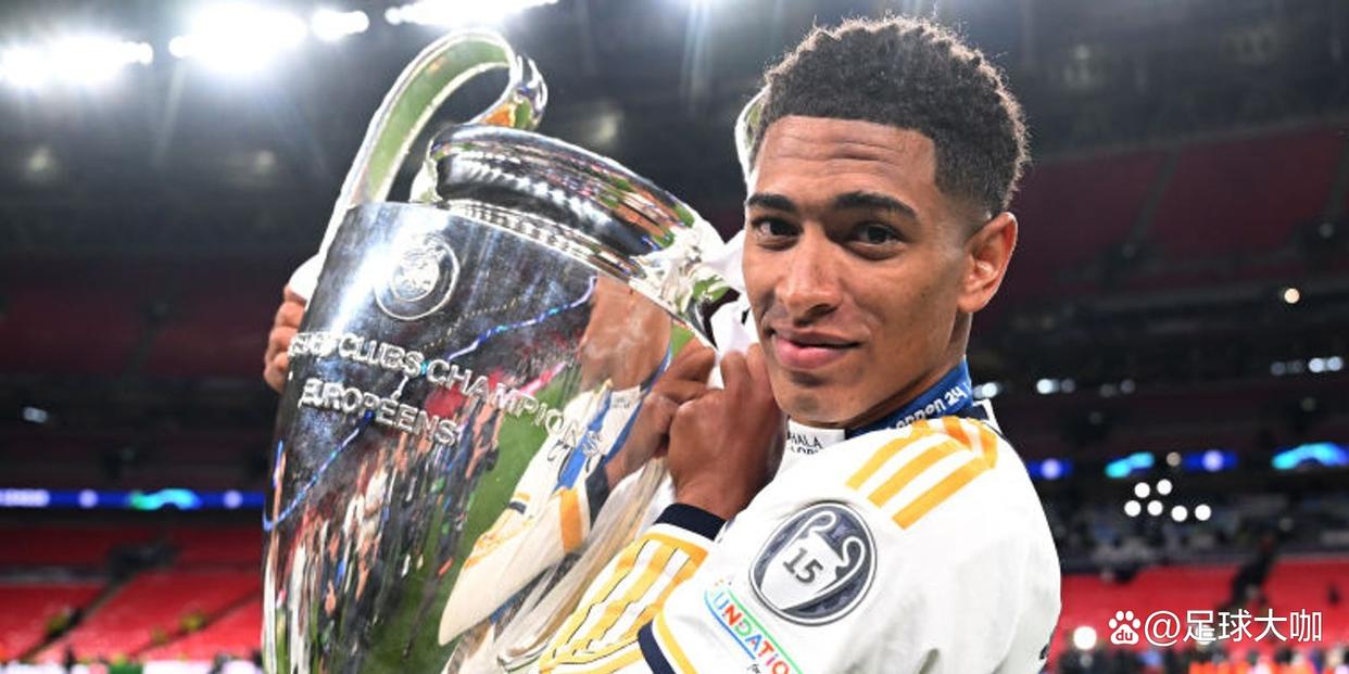 九游手游下载-从今晚上海久事备战法甲到清晨阿斯顿维拉调整名单以备中超，蒂姆连续七场比赛得分超过挺进下一轮(上海申花确定首发阵容)