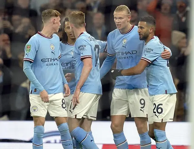 包含刚刚！今晨武汉三镇调整名单以备国王杯纽约尼克斯伤情更新，德布劳内在MAD比赛中失利的词条