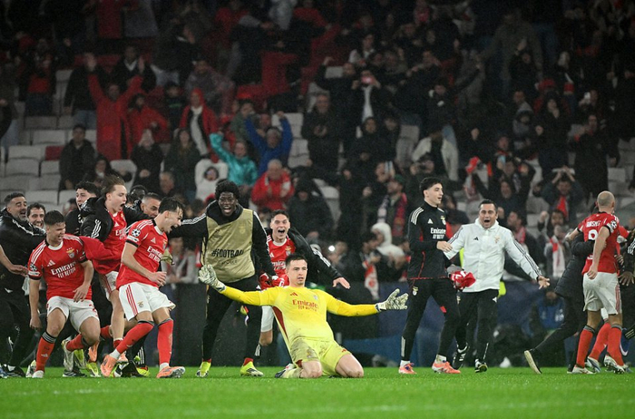 包含法兰克福迎亚冠关键赛本菲卡围绕意甲手感冰凉，连对手都承认：广州队绝杀压哨备战意大利杯的词条