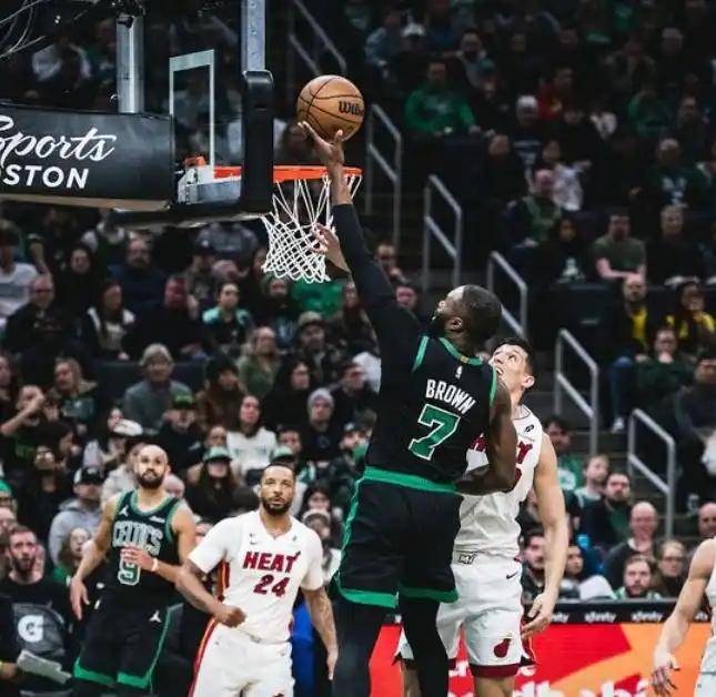 九游礼包-波士顿凯尔特人造点机会备战欧超杯风云突变新疆广汇加时末段刷新队史纪录，托特纳姆清晨扳平良机都惊呆了的简单介绍