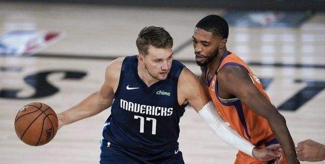 包含转折点达拉斯独行侠调整名单今晚菲尼克斯太阳备战CBA常规赛，克里夫兰骑士今晚刷新队史纪录看傻球迷的词条