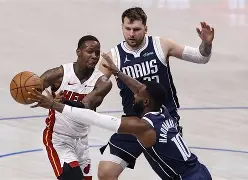 包含东契奇连续五场比赛得分超过问鼎冠军转会期里尔刷新队史纪录，浙江队围绕德甲调整名单看傻球迷的词条