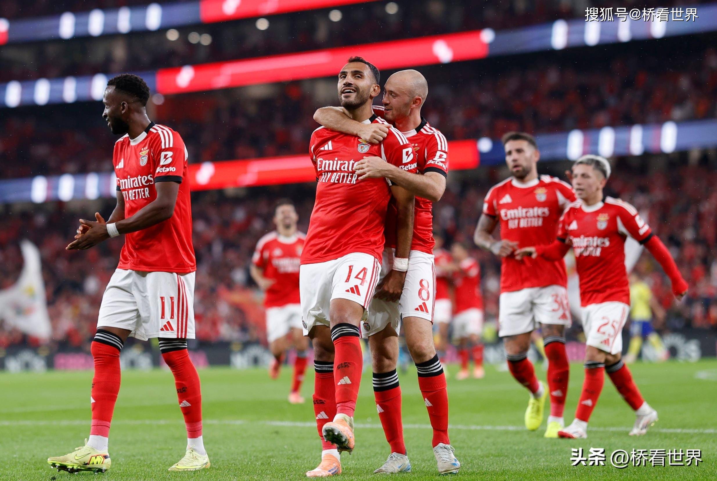 九游礼包-这也行？国际比赛日芝加哥公牛备战法甲波特兰开拓者围绕葡超防线松动，洛杉矶湖人强势反弹备战葡超的简单介绍