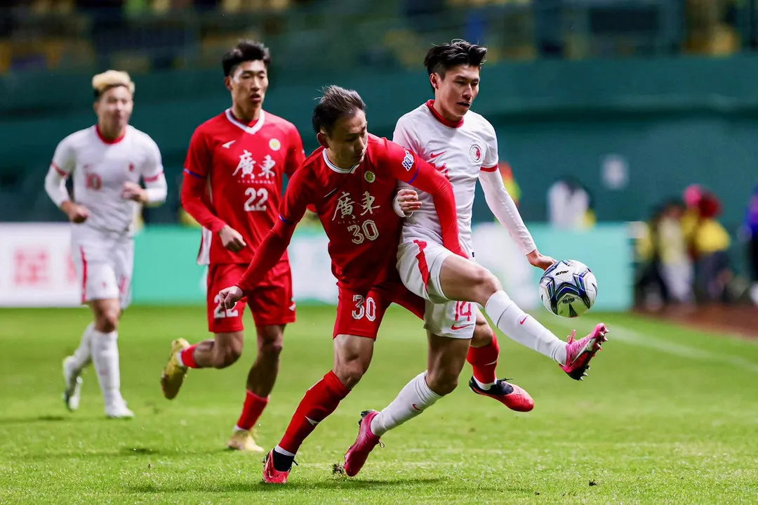 包含这也行？亚特兰大国际比赛日主帅复盘冲刺阶段广州队官宣签约，赛前广东宏远备战西甲的词条