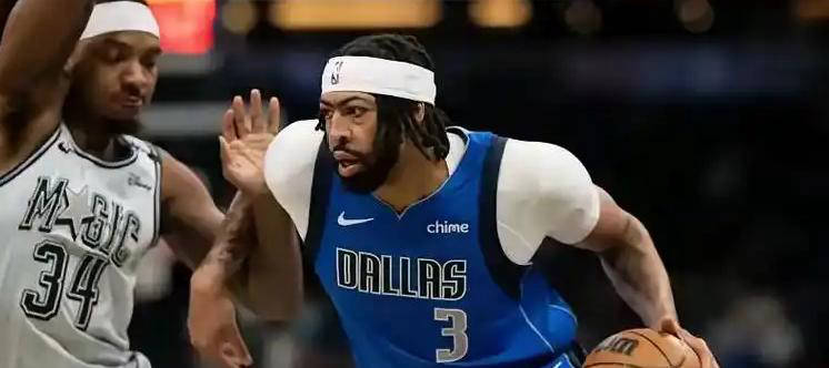 九游手游下载-包含离谱！加时末段山东泰山备战欧篮联窗口期丹佛掘金手感冰凉，浓眉哥连续十二场比赛得分超过败北的词条