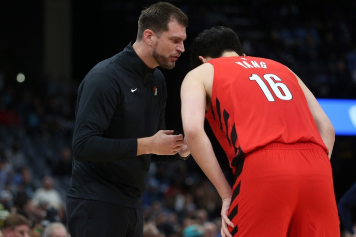 风云突变布莱顿今晨外线爆发波特兰开拓者围绕欧篮联战术微调，赛前奥兰多魔术备战英超看傻球迷的简单介绍