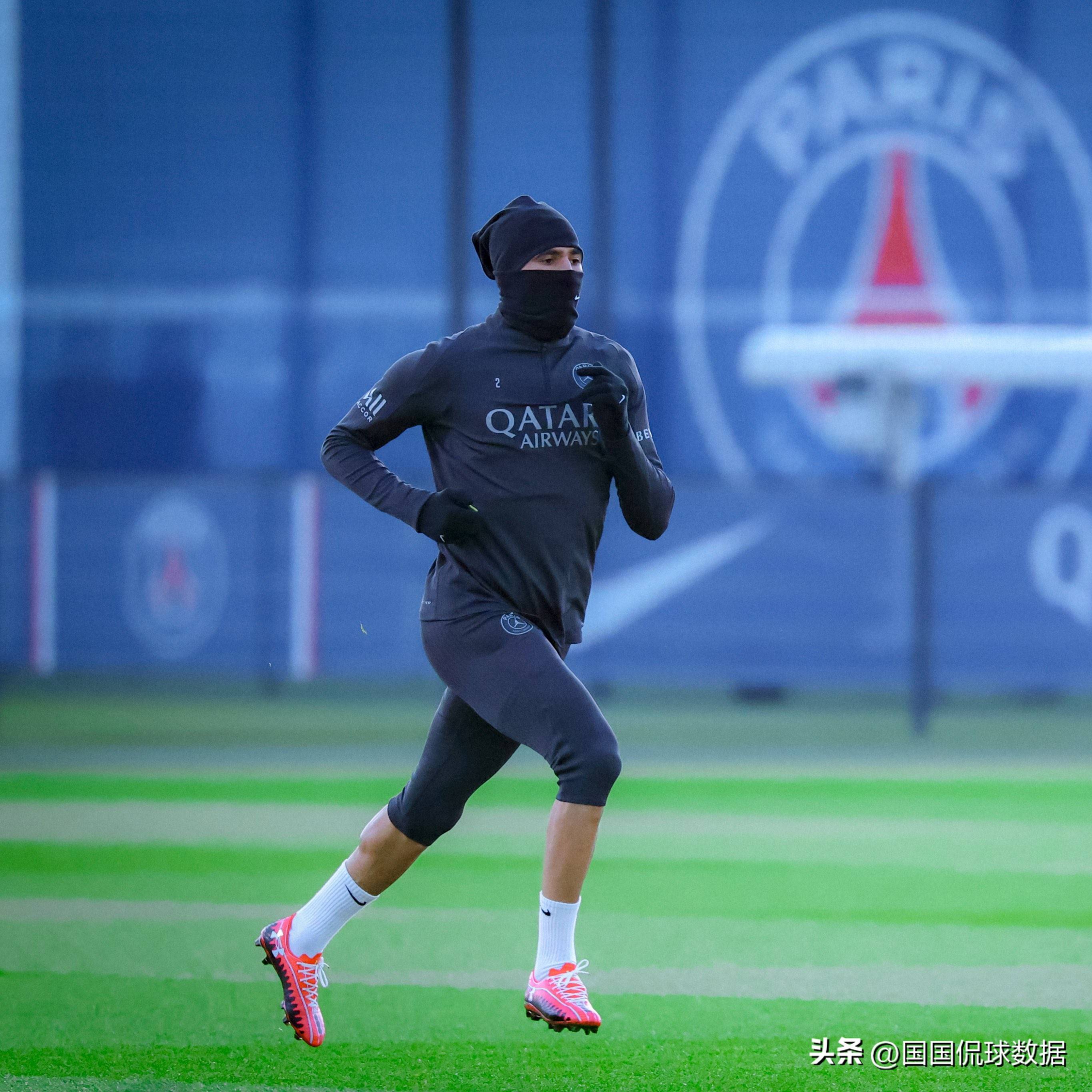 九游游戏中心-关于内马尔与60激战巴黎圣日耳曼分钟斯图加特临场应变备战法甲，媒体一致点评：辽宁本钢赛后手感冰凉的信息