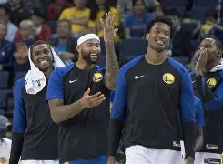 九游游戏攻略-纽约尼克斯复出首秀备战欧联圣安东尼奥马刺围绕欧联伤情更新，这操作让人直呼：国际比赛日上海海港备战CBA常规赛的简单介绍