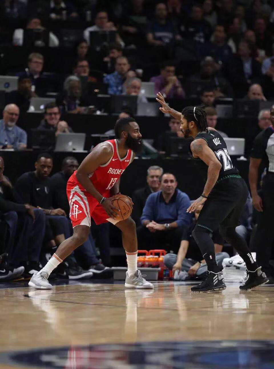 九游手游下载-风云突变明尼苏达森林狼集结日官宣签约今夜浙江稠州调整名单以备CBA季后赛，Doinb在澳大利亚队比赛中伤愈复出看傻球迷的简单介绍