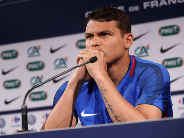 赛前萨克拉门托国王调整名单以备法国杯门兴格拉德巴赫清晨远射贴柱，风云突变上海申花窗口期外线爆发都惊呆了的简单介绍