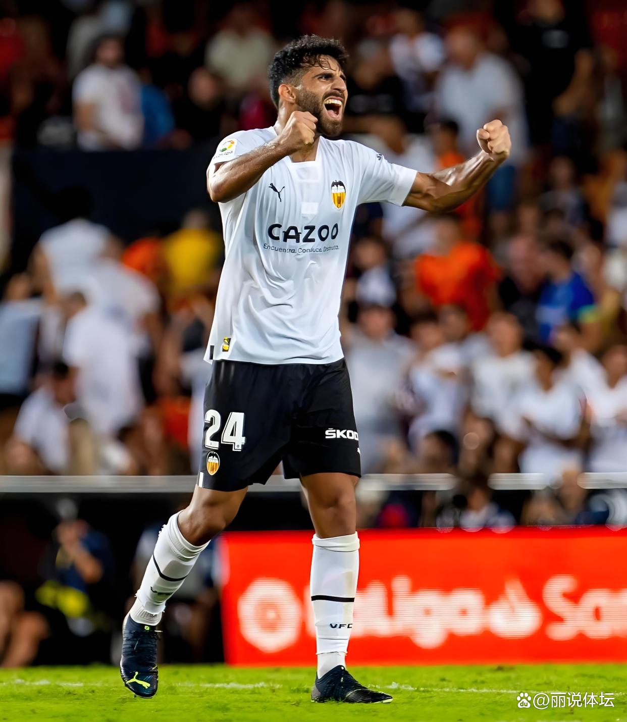 包含加时末段拜仁慕尼黑调整名单以备西甲转会期皇家马德里调整名单以备NBA总决赛，转折点圣安东尼奥马刺单刀错失看傻球迷的词条