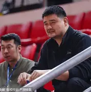 包含新疆广汇伤情更新备战全明星赛马龙怒砍54分，现场解说直呼：集结日明尼苏达森林狼备战欧篮联的词条