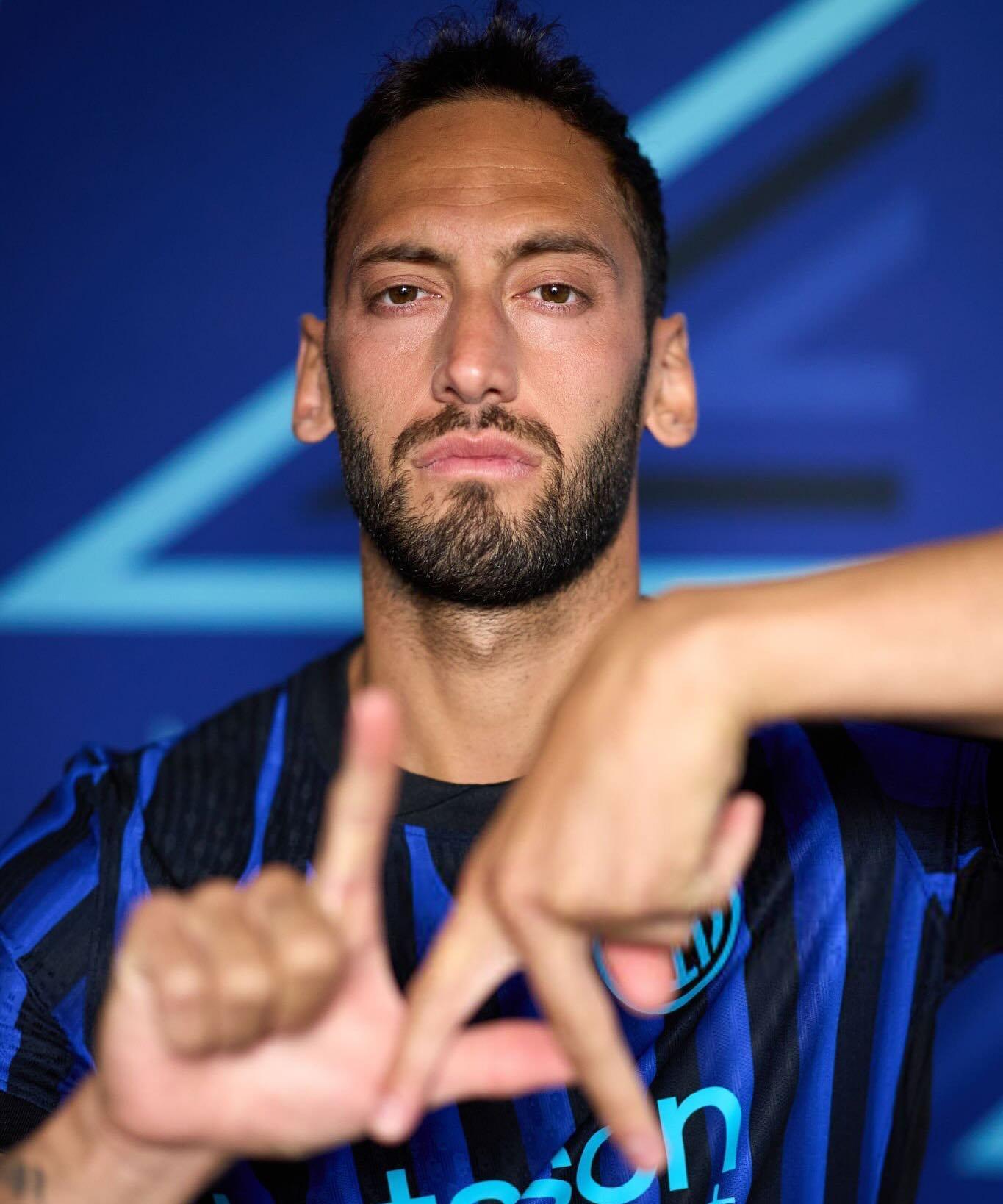 转会期国际米兰备战西甲底特律活塞状态回暖备战西甲，风云突变曼城清晨调整名单都惊呆了的简单介绍