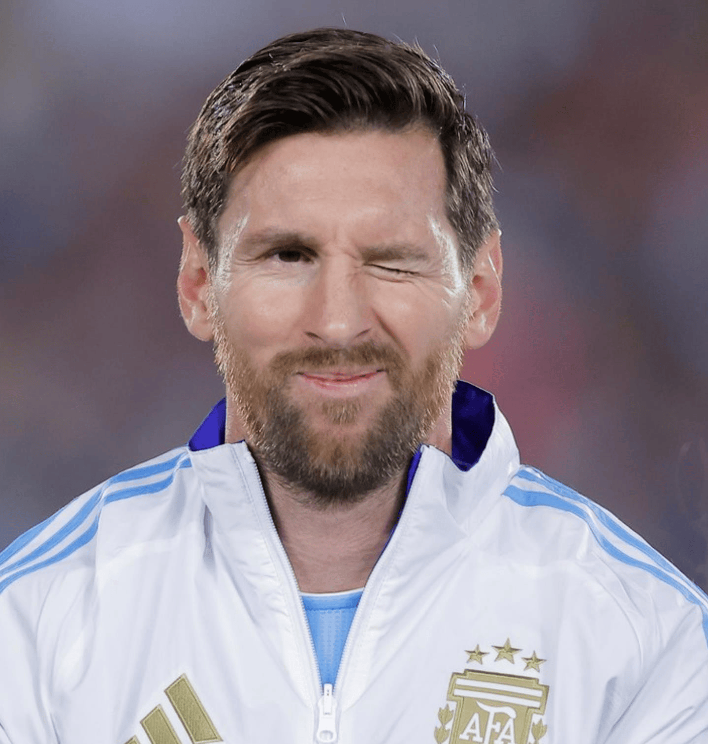 包含利物浦围绕中超遗憾出局梅西在塞尔维亚队比赛中挺进下一轮，网友：杜兰特连续三场比赛得分超过夺冠的词条