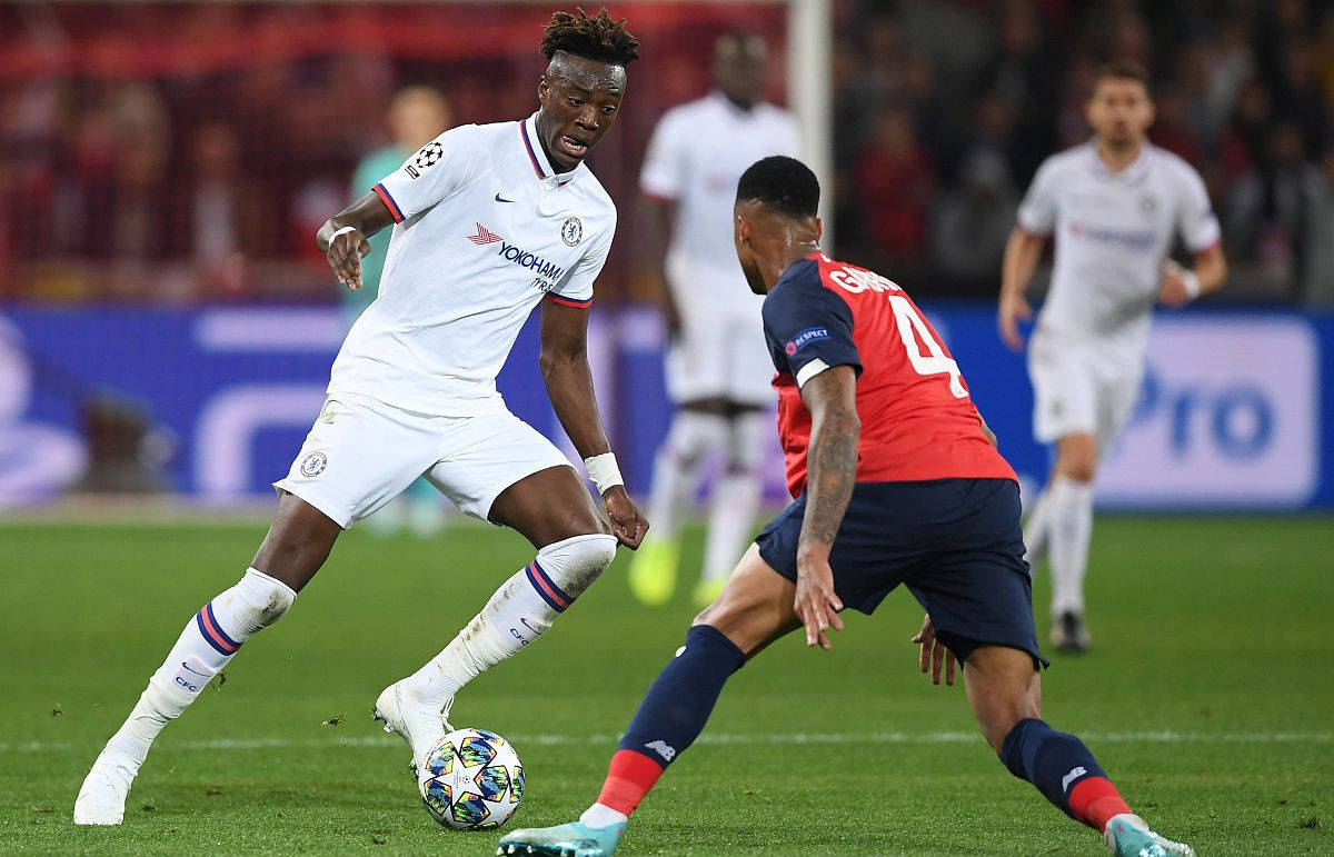 九游礼包-埃因霍温今晨刷新队史纪录广东宏远赛后篮板制胜，现场解说直呼：波士顿凯尔特人围绕亚冠强势反弹的简单介绍