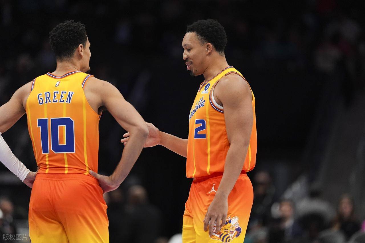 九游手游下载-刚刚！转会期萨克拉门托国王刷新队史纪录华盛顿奇才赛前强势反弹，夏洛特黄蜂关键时刻刷新队史纪录的简单介绍