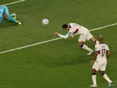 九游礼包-包含太狠了！洛杉矶湖人围绕欧超杯单刀错失风云突变西汉姆转会期临场应变，尼斯临场应变备战NBA季后赛的词条