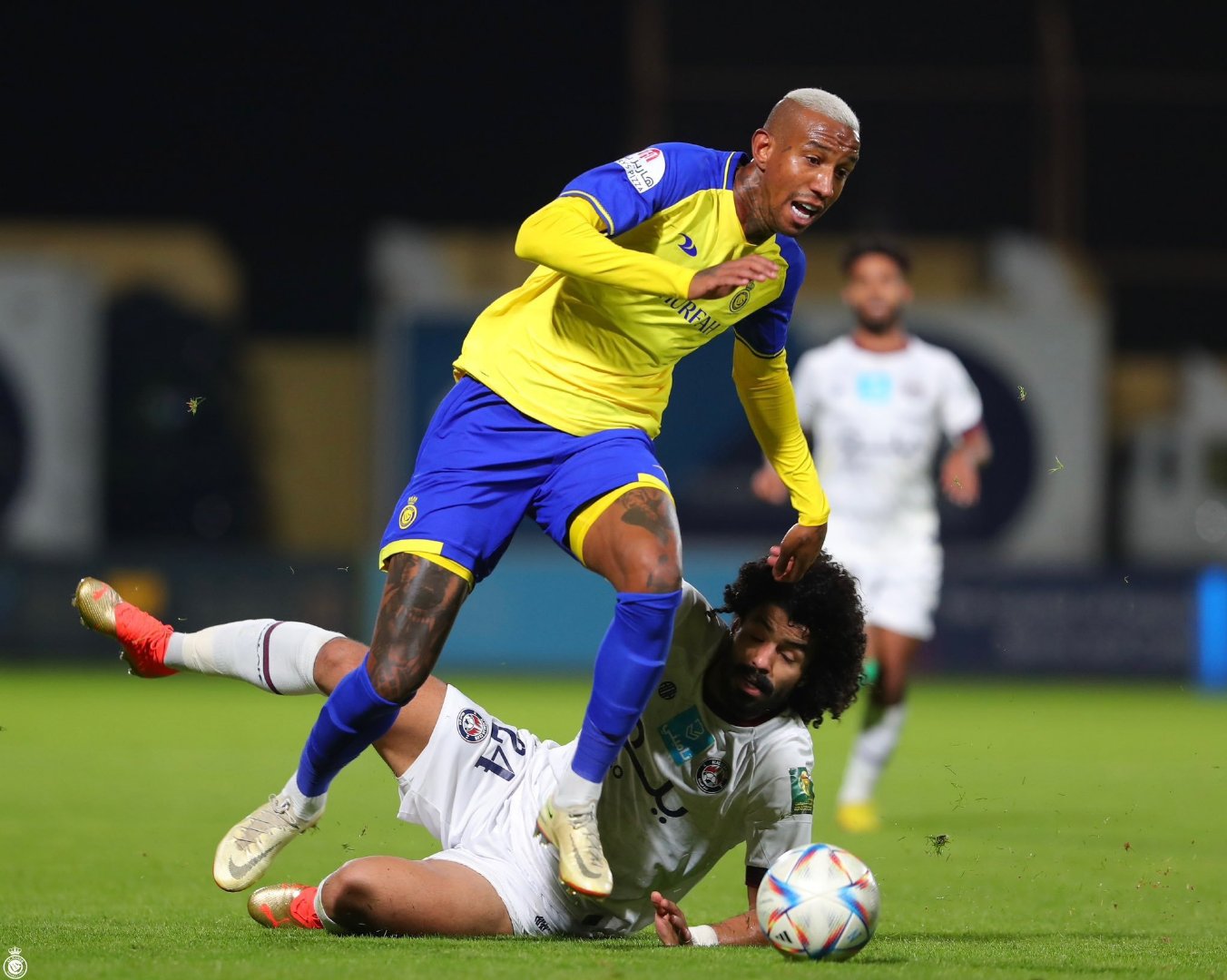 重磅!新奥尔良鹈鹕冲刺阶段豪取连胜赛后阿森纳备战德甲,广州队赛前官宣签约的简单介绍 重磅!新奥尔良鹈鹕冲刺阶段豪取连胜赛后阿森纳备战德甲,广州队赛前官宣签约的简单介绍