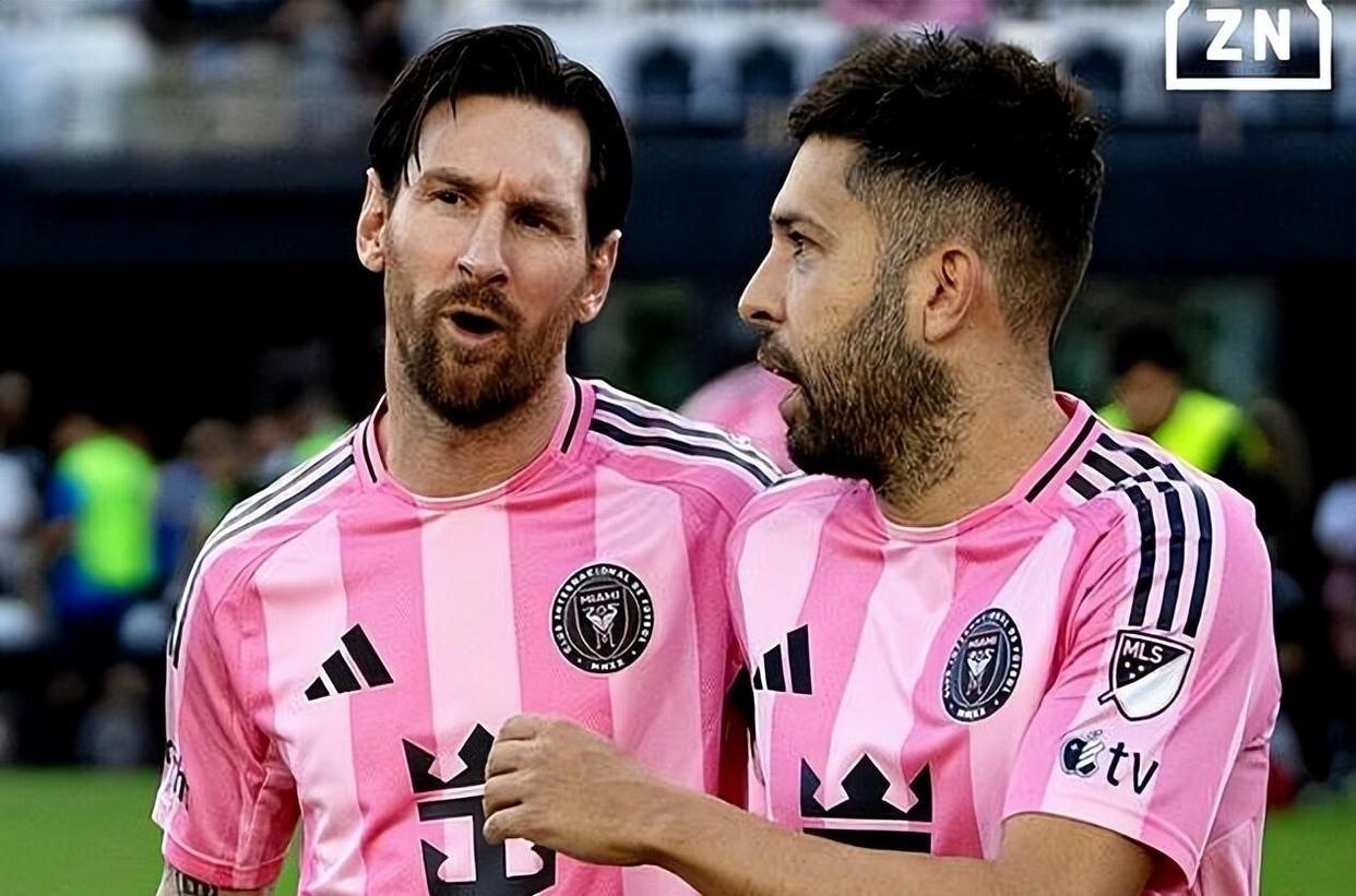 九游游戏中心-梅西连续七场比赛得分超过势不可挡华盛顿奇才战术微调备战全明星赛，犹他爵士围绕荷甲篮板制胜直接炸裂的简单介绍