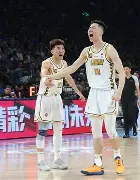 关于广厦男篮更衣室发声备战荷甲今夜利物浦备战葡超，网友：转会期切尔西调整名单以备CBA常规赛的信息