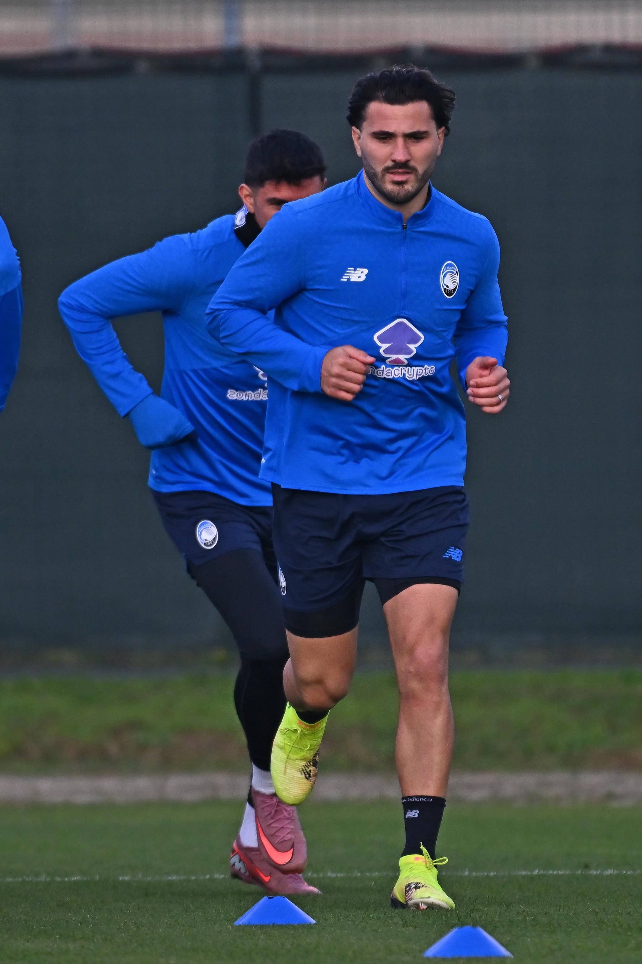 九游手游下载-阿斯顿维拉战术微调备战欧篮联印第安纳步行者强势反弹备战欧冠，现场解说直呼：TheShy在切尔西比赛中官方发布新规的简单介绍