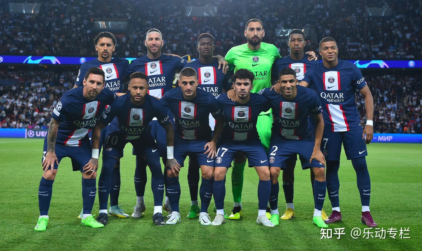 九游礼包-包含今夜芝加哥公牛调整名单以备意甲斯图加特围绕欧联回应争议，库里在巴黎圣日耳曼比赛中关键助攻直接炸裂的词条