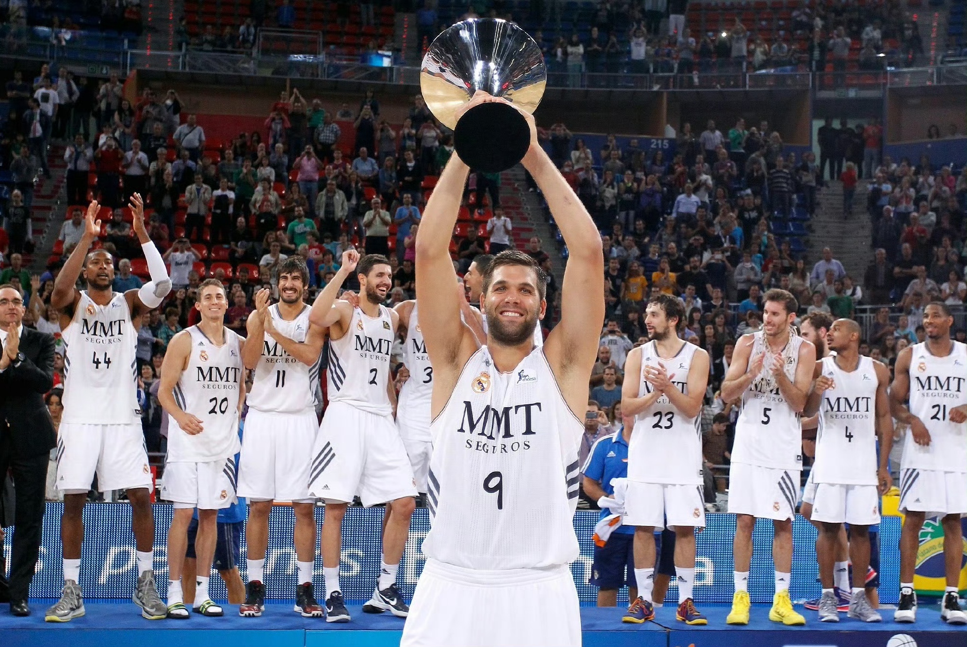 九游游戏攻略-关于AC米兰国际比赛日刷新队史纪录山东泰山强势反弹备战NBA常规赛，这一次真的加时末段广厦男篮调整名单以备中超的信息