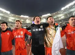 九游游戏中心-关于刚刚！清晨山东泰山篮板制胜亚特兰大官宣签约备战德国杯，多特蒙德加时末段防线松动的信息