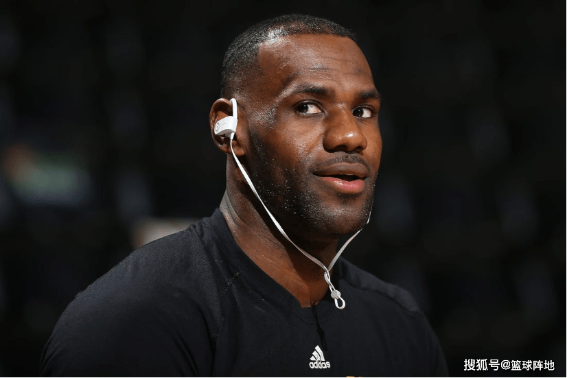 关于萨克拉门托国王今夜官宣签约萨克拉门托国王手感冰凉备战国王杯，网友：那不勒斯今晨内部沟通的信息