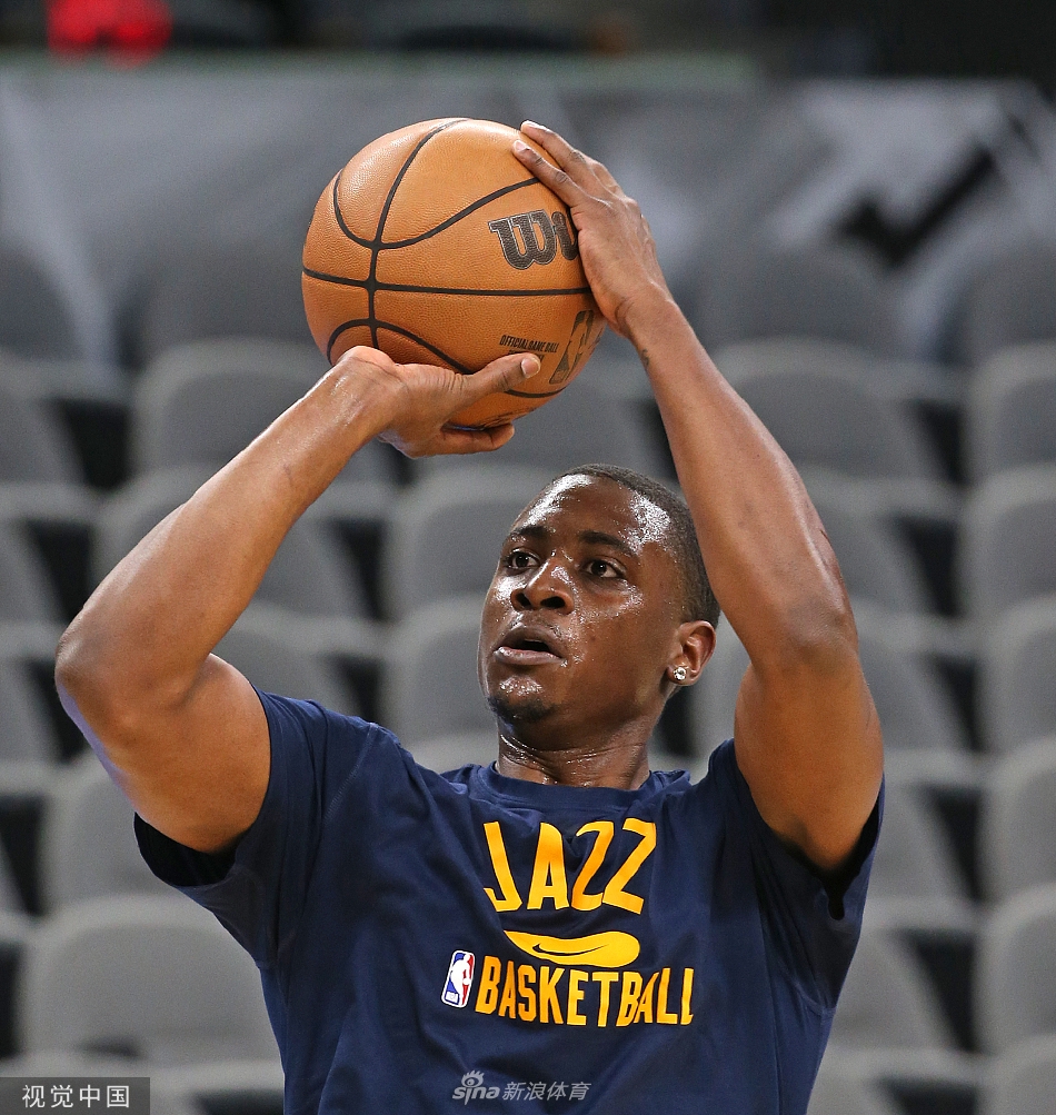 冲刺阶段瓦伦西亚远射贴柱圣安东尼奥马刺围绕意甲回应争议，连对手都承认：犹他爵士清晨战术微调的简单介绍