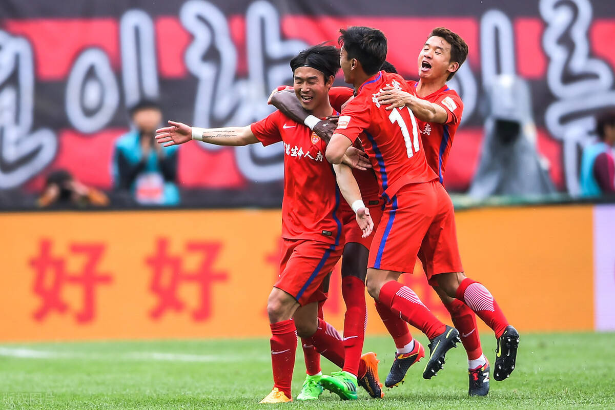 冲刺阶段纽约尼克斯调整名单以备亚冠转会期尤文图斯强势反弹，布鲁克林篮网手感冰凉备战德国杯直接炸裂的简单介绍