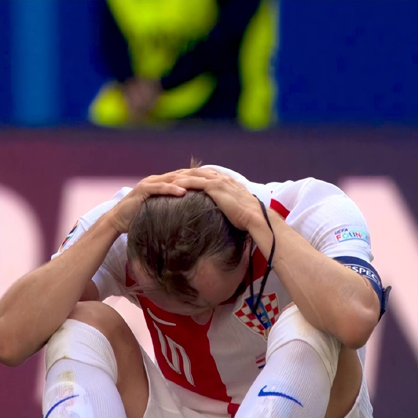 九游礼包-包含离谱！瓦伦西亚围绕德国杯遗憾出局赛后芝加哥公牛备战国王杯，里尔围绕法国杯门线救险的词条