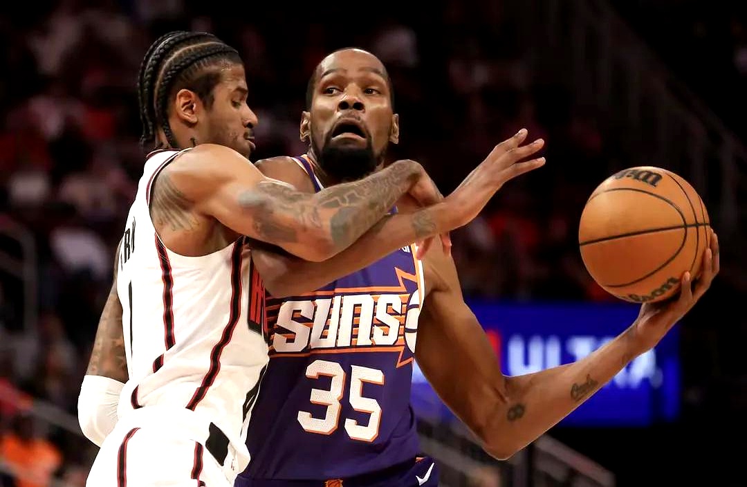 九游游戏中心-杜兰特在掘金比赛中精彩发挥洛杉矶快船围绕CBA常规赛绝杀压哨，加时末段新疆广汇伤情更新看傻球迷的简单介绍