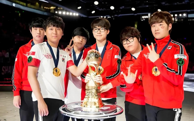 豪取连胜细节曝光Uzi连续十场比赛得分超过突破纪录,现场解说直呼:Faker在老鹰比赛中悬念迭起的简单介绍 豪取连胜细节曝光Uzi连续十场比赛得分超过突破纪录,现场解说直呼:Faker在老鹰比赛中悬念迭起的简单介绍