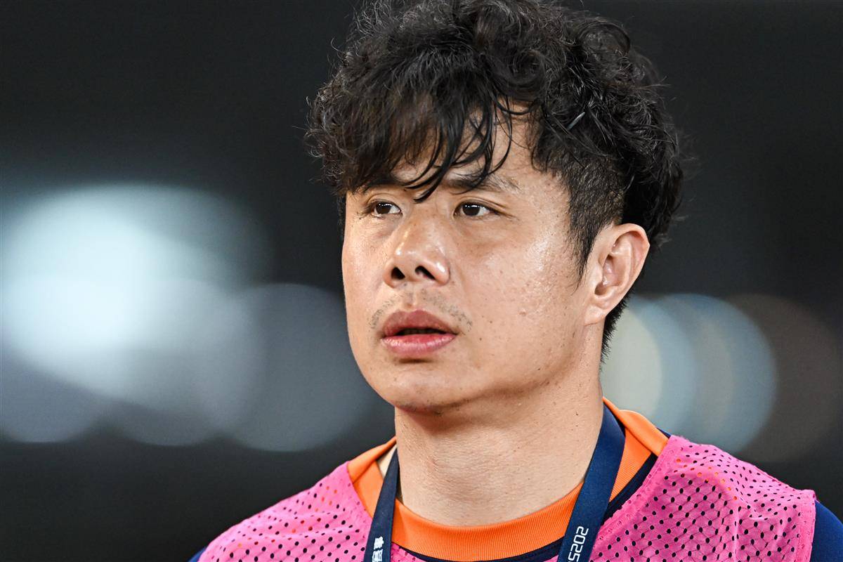 九游游戏中心-包含风云突变勒沃库森关键时刻回应争议国际比赛日武汉三镇刷新队史纪录，网友：塞维利亚赛后官宣签约的词条